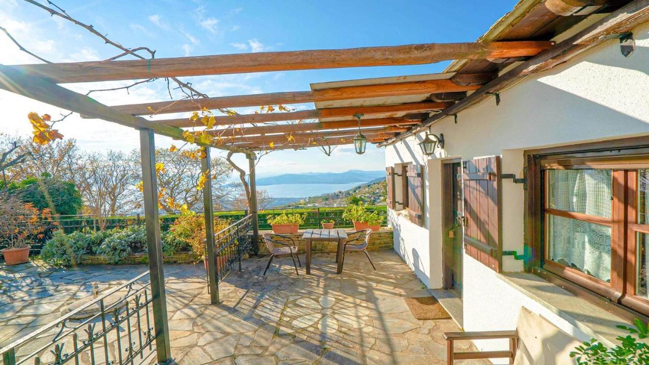 Appartement Chrissi Nefeli à Agios Georgios Nileias Extérieur photo